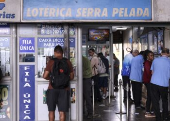 Mega-Sena sorteia prêmio de R$ 28 milhões neste domingo