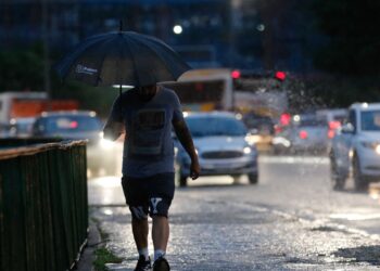 Inmet prevê final de semana de chuvas nas regiões Sul e Sudeste