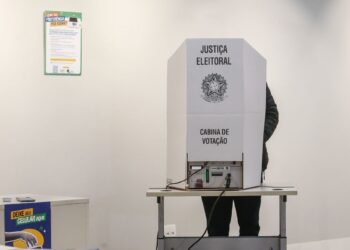 Portugal concentra maior número de eleitores no domingo; entenda