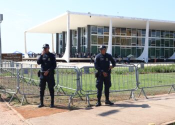 Entenda: STF encerra sessão sem definir casos sobre Moraes e Mendonça