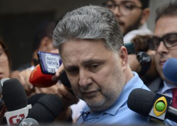 TRE-RJ indefere registro de Garotinho para candidato a governador