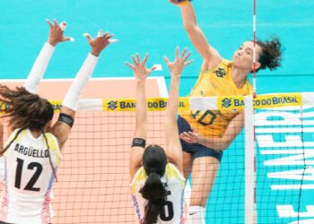 Brasil supera Venezuela em estreia no Sul-Americano de vôlei feminino