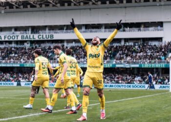 Mirassol vence e mantém Vasco e Internacional na zona de rebaixamento