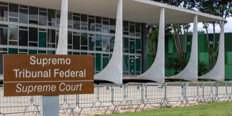 STF determina soltura de desembargador preso na Operação Unha e Carne