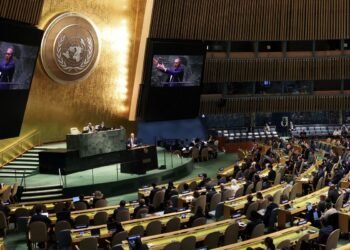 ONU aprova resolução contra embargo dos EUA à Cuba