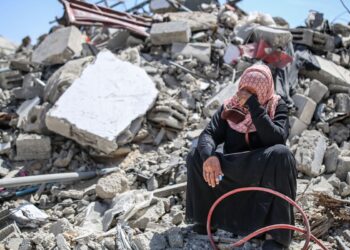 “Plano de paz” de Gaza tem bombas diárias 3 anos após início da guerra