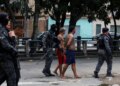 Governo do RJ deverá adquirir câmeras para policiais em março de 2027