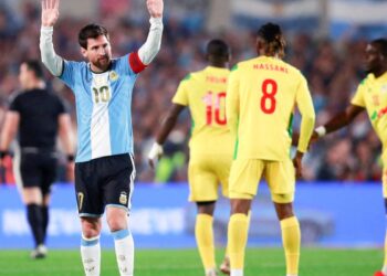 Fim de uma era: Messi se aposenta da seleção argentina após 21 anos