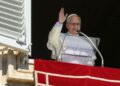 Papa já está internado para retirada de nódulo no pulmão