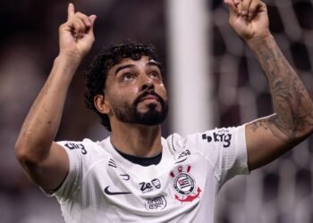 Corinthians encerra jejum com vitória sobre o Mirassol: 2 a 0