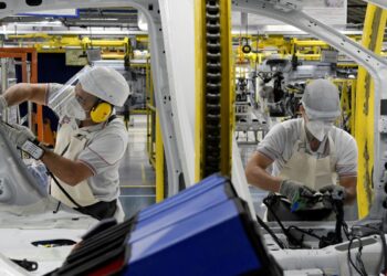 Produção de veículos tem melhor setembro desde 2014, diz Anfavea