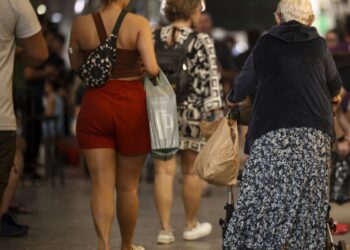 Corte amplo de gastos públicos afetaria área social, dizem economistas
