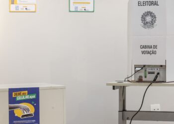 Eleitores de Itaguaí, no Rio, votam domingo também para prefeito