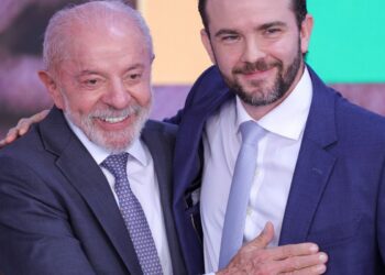 Governo anuncia perdão de dívidas e pacote de estímulo para MEIs